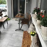 Corner House Appartamento Volos