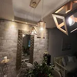 Corner House * Volos