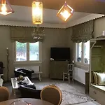 Corner House Appartamento Volos