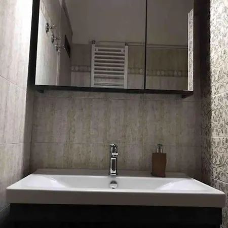 Apartament Corner House