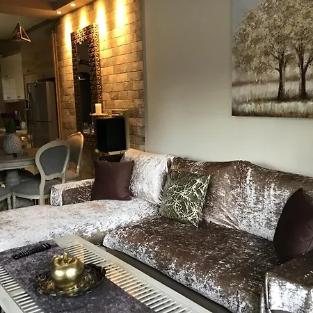 Corner House