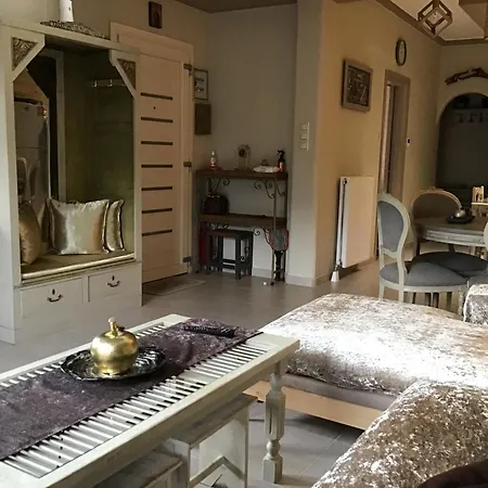 Corner House Apartamento *