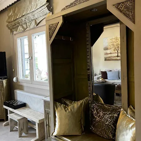 Corner House Lejlighed Volos